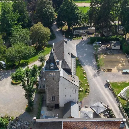 בית נופש In Castle By Ambleve River Aywaille, Cleaning Included אייבלי